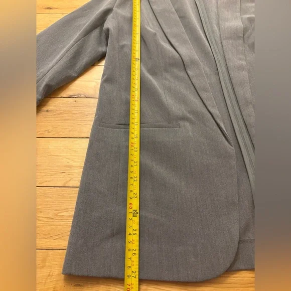 Express Blazer - Picture 3 of 3